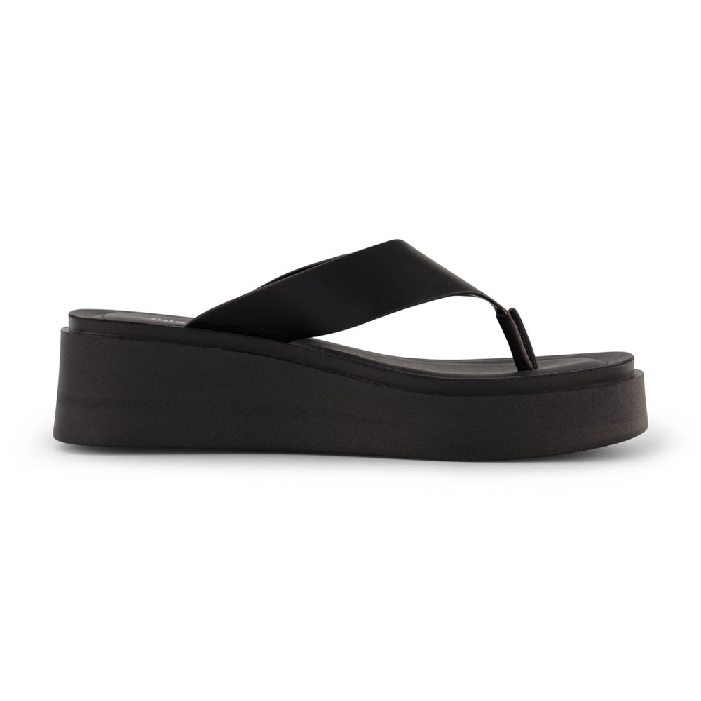 Black y2k platform flip flops